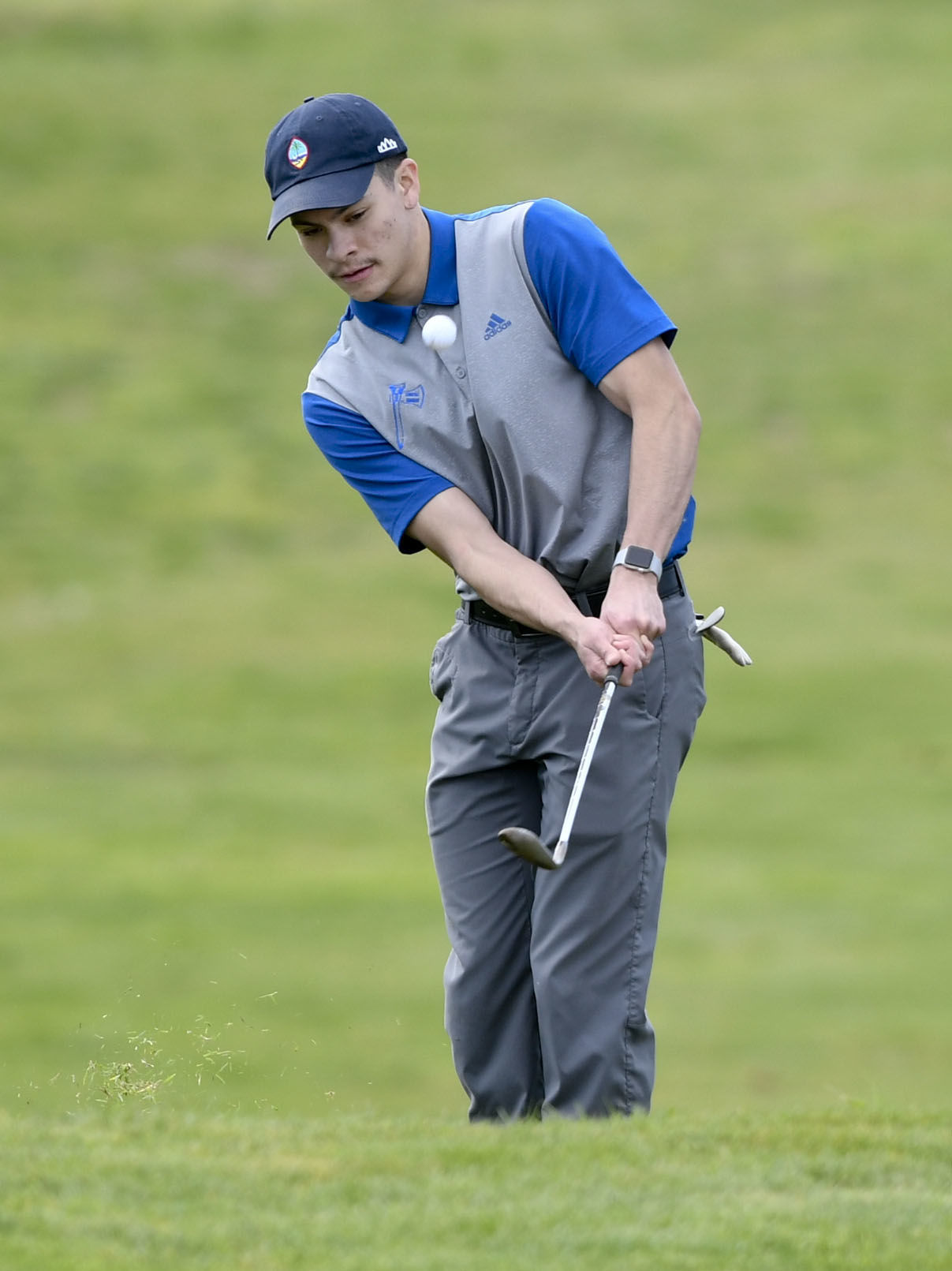030419 CHS LHS golf 02.jpg